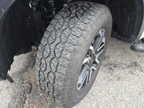 Used 2024 Ford Ranger Lariat w/ Advanced Towing Package image 32