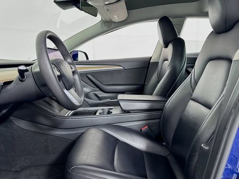 Used 2023 Tesla Model 3 Standard Range RWD image 6