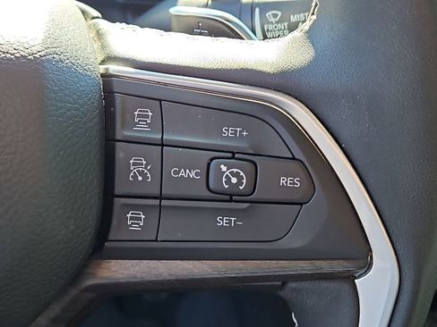 Used 2024 Jeep Grand Cherokee Limited 4xe AWD/4WD image 28