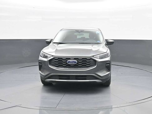 Used 2025 Ford Escape Active AWD/4WD image 3
