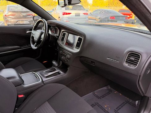 Used 2023 Dodge Charger R/T RWD image 31