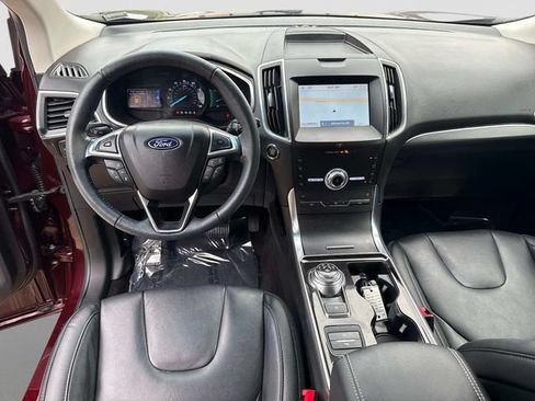 Used 2020 Ford Edge Titanium FWD image 15