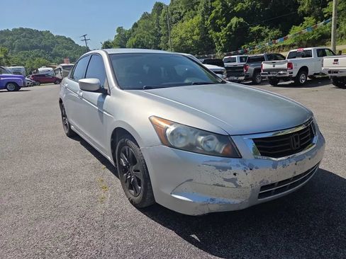 Used 2009 Honda Accord LX-P image 3