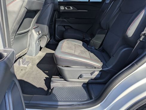 New 2026 Ford Explorer ST w/ Sun And Sound Package image 29