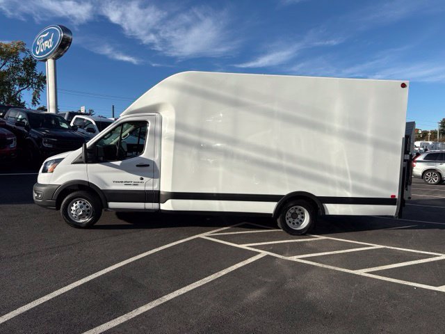 Used 2025 Ford Transit 350 Low Roof DRW AWD w/ Interior Upgrade Package image 6