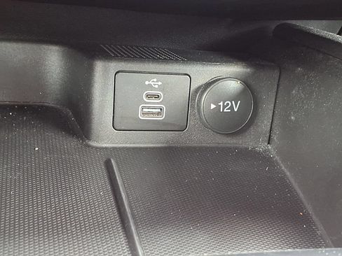 Used 2024 Ford Escape ST-Line w/ Tech Pack #1 AWD/4WD image 11