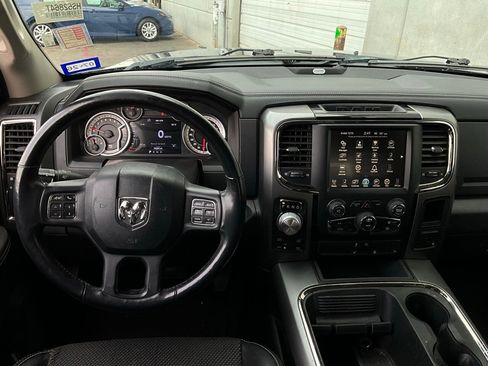 Used 2017 RAM 1500 Sport w/ Black Ram 1500 Sport Group image 15