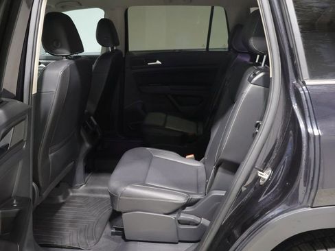 Used 2021 Volkswagen Atlas SE image 17