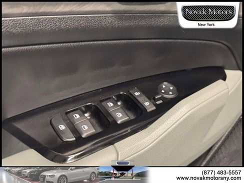 Used 2024 Kia Sportage X-Line w/ X-Line Premium Package AWD/4WD image 15