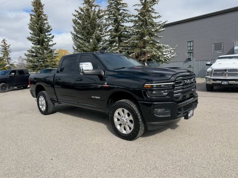 Used 2025 RAM 3500 Laramie w/ Sport Appearance Package AWD/4WD image 6
