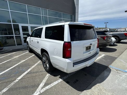 Used 2018 Chevrolet Suburban Premier AWD/4WD image 5