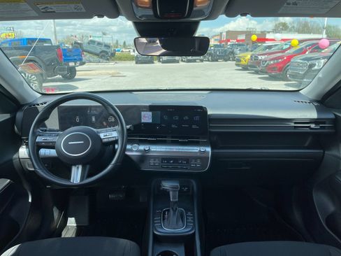 Used 2024 Hyundai Kona SEL image 15