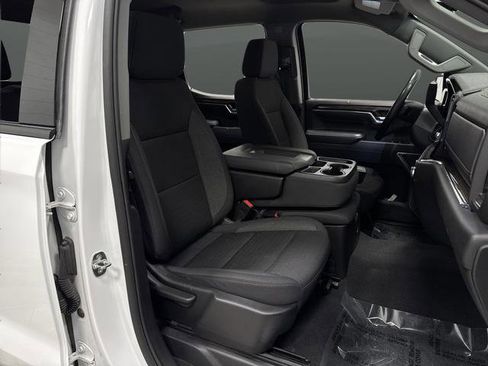 Used 2024 GMC Sierra 1500 Elevation image 29