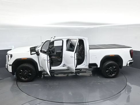 Used 2025 GMC Sierra 2500 AT4 AWD/4WD image 60