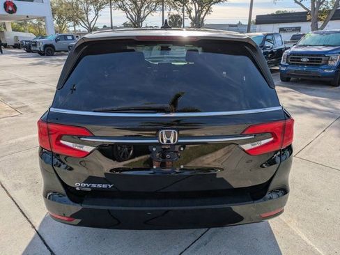 Used 2023 Honda Odyssey EX-L image 9