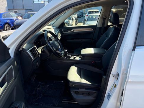 Used 2021 Volkswagen Atlas SEL image 30