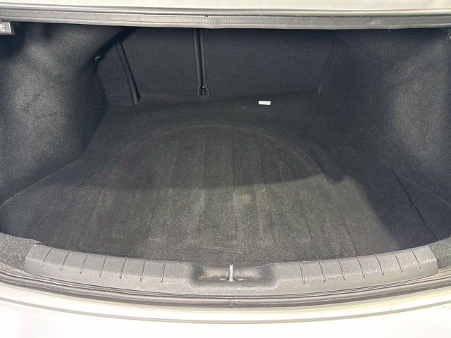 Used 2019 Hyundai Elantra SE FWD image 24