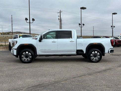 Used 2026 GMC Sierra 2500 Denali w/ Denali Reserve Package AWD/4WD image 2