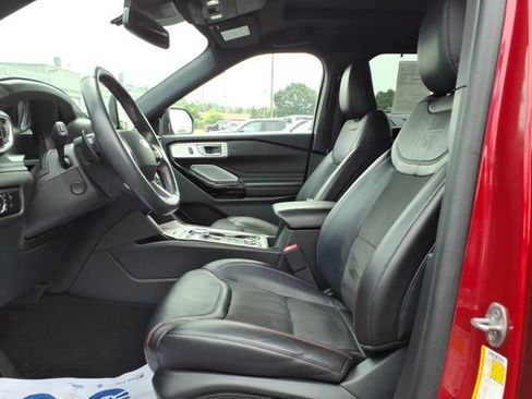 Used 2023 Ford Explorer ST w/ Equipment Group 401A AWD/4WD image 14