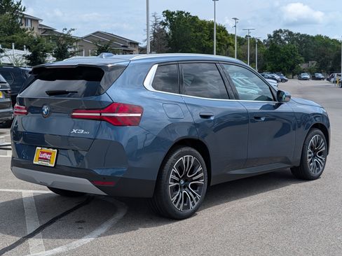 New 2026 BMW X3 xDrive30i w/ Convenience Package AWD/4WD image 2