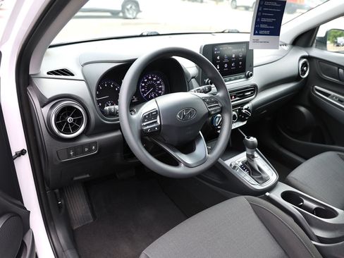 Used 2023 Hyundai Kona SEL w/ Cargo Package AWD/4WD image 15