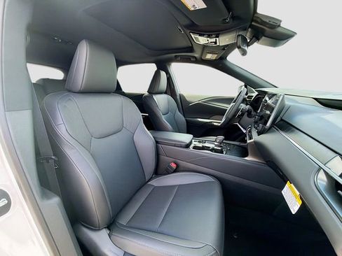 New 2026 Lexus RX 350h image 16