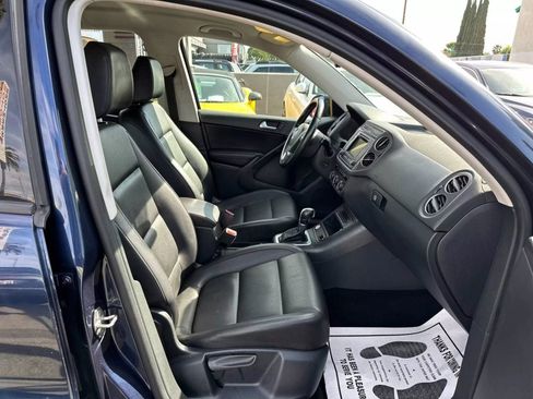Used 2016 Volkswagen Tiguan SEL image 36