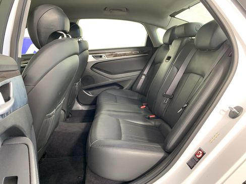 Used 2017 Genesis G80 3.8 AWD/4WD image 31