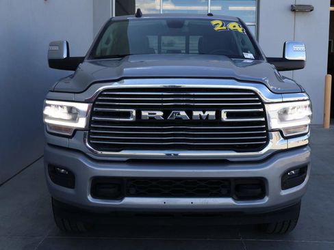 Used 2024 RAM 2500 Laramie image 5