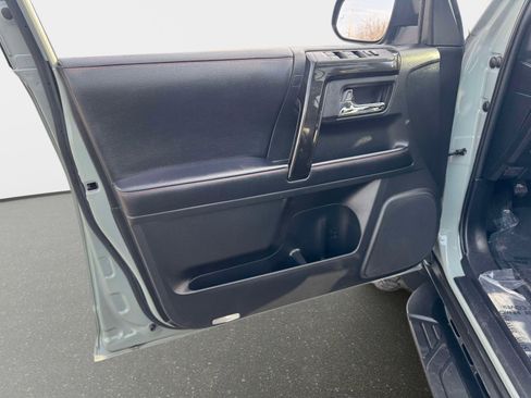 Certified 2023 Toyota 4Runner TRD Off-Road Premium w/ Moonroof Package image 17