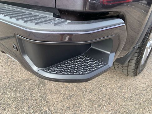 Used 2022 GMC Sierra 1500 Denali image 7