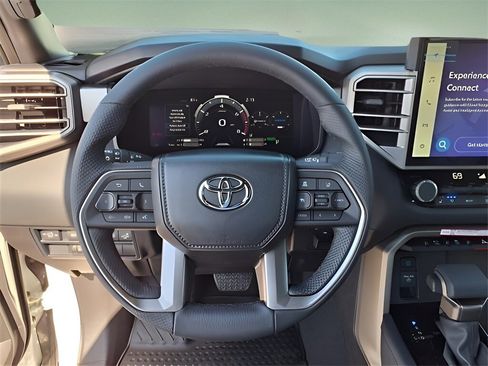 New 2025 Toyota Tundra Limited image 21