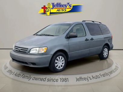 Used 2000 Toyota Sienna LE