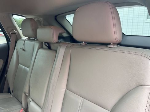 Used 2014 Ford Edge Limited FWD image 11