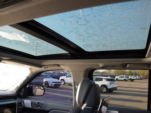 Used 2018 Lincoln Navigator Reserve w/ Technology Package image 5