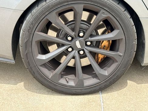 Used 2019 Cadillac CTS V w/ Carbon Fiber Package RWD image 9