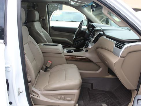 Used 2015 GMC Yukon SLT w/ Open Road Package image 23