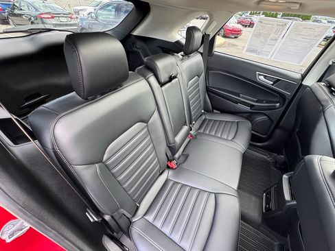 Used 2024 Ford Edge SEL w/ Convenience Package AWD/4WD image 21