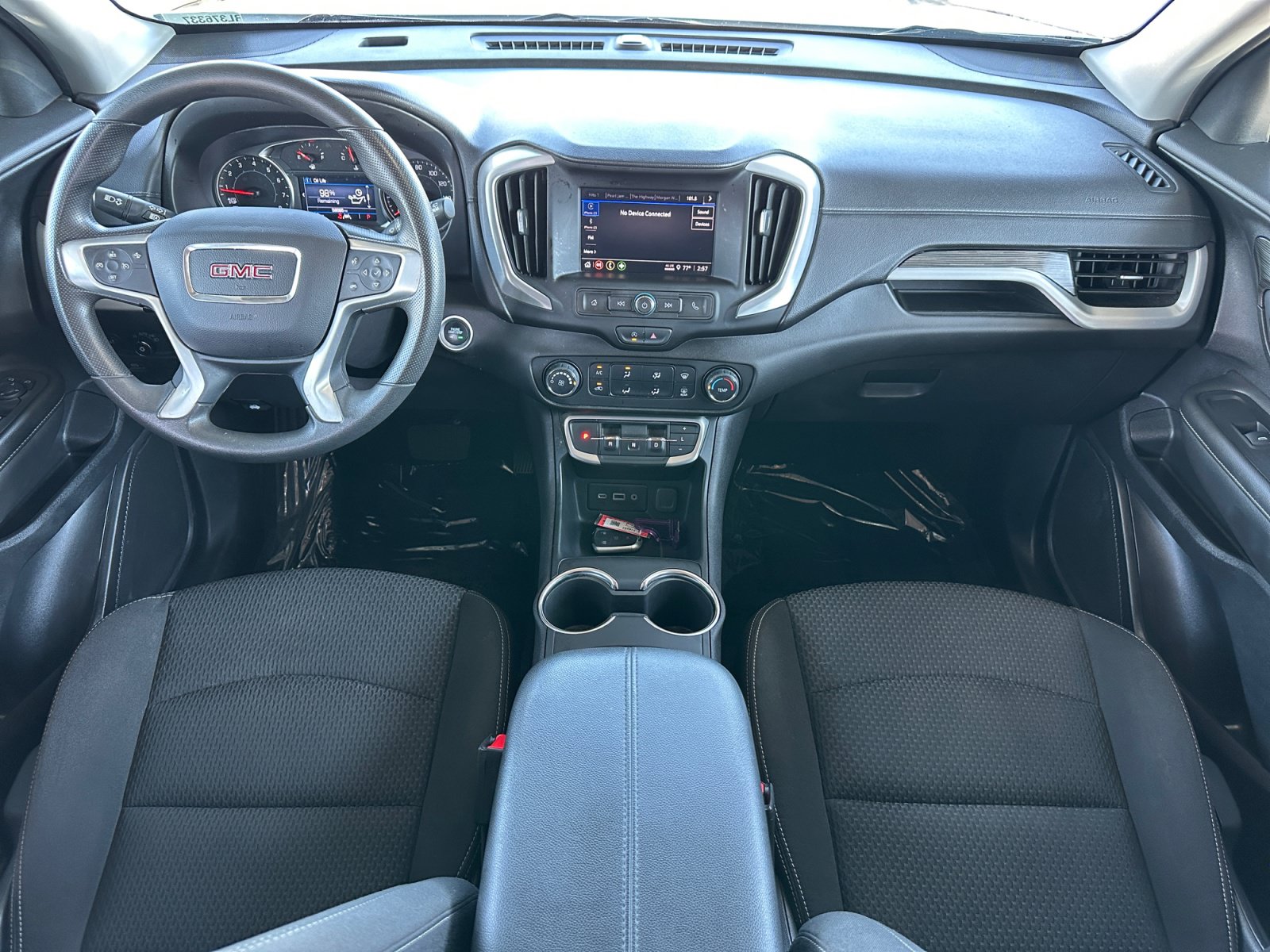 Used 2024 GMC Terrain SLE FWD image 11