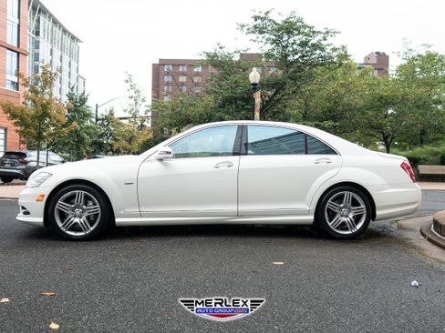 Used 2012 Mercedes-Benz S 550 4MATIC w/ Sport Pkg image 4