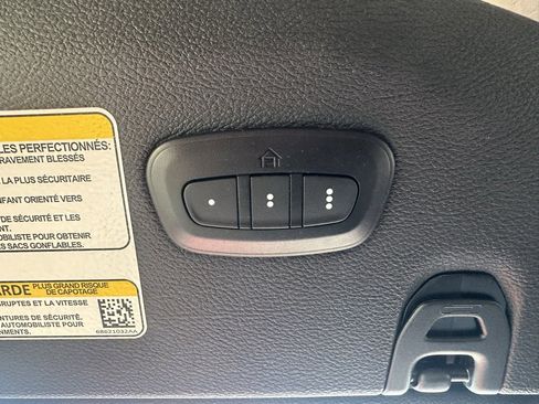 Used 2024 Jeep Wrangler Unlimited Rubicon 4xe image 36