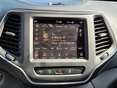 New 2023 Jeep Cherokee Altitude Lux w/ Lux Elite Package AWD/4WD image 14