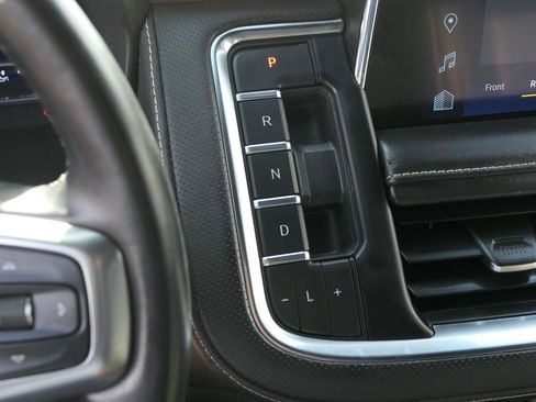 Used 2023 Chevrolet Tahoe Premier image 16