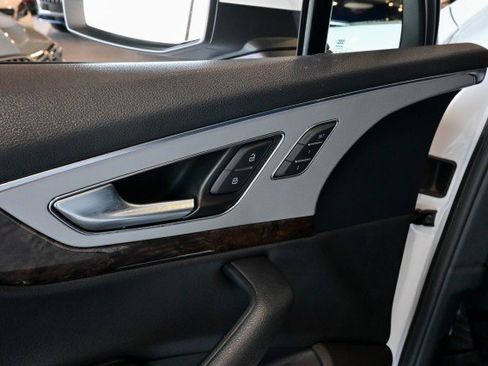 Used 2019 Audi Q7 2.0T Premium Plus w/ Premium Plus Package image 19