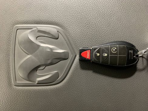 Used 2018 RAM 1500 Big Horn image 16