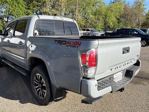 Used 2021 Toyota Tacoma TRD Sport w/ TRD Premium Sport Package image 7