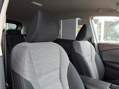 Certified 2021 Nissan Rogue SV image 22