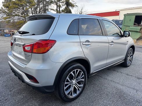 Used 2019 Mitsubishi Outlander Sport LE image 9