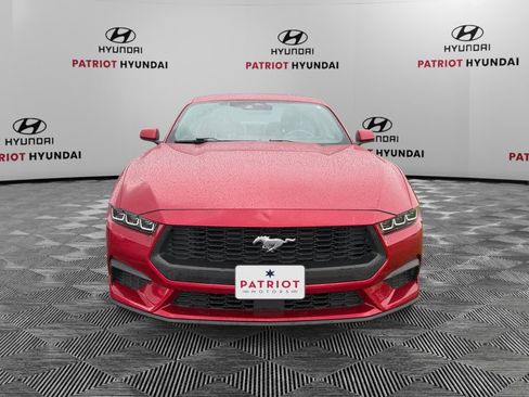Used 2024 Ford Mustang Coupe RWD image 8