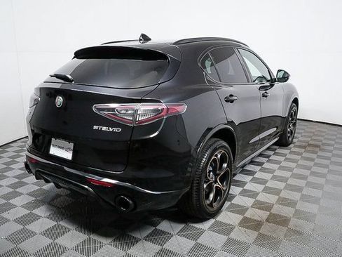 New 2025 Alfa Romeo Stelvio Sprint AWD/4WD image 29